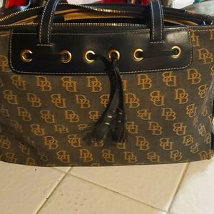 Dooney & Bourke Purse